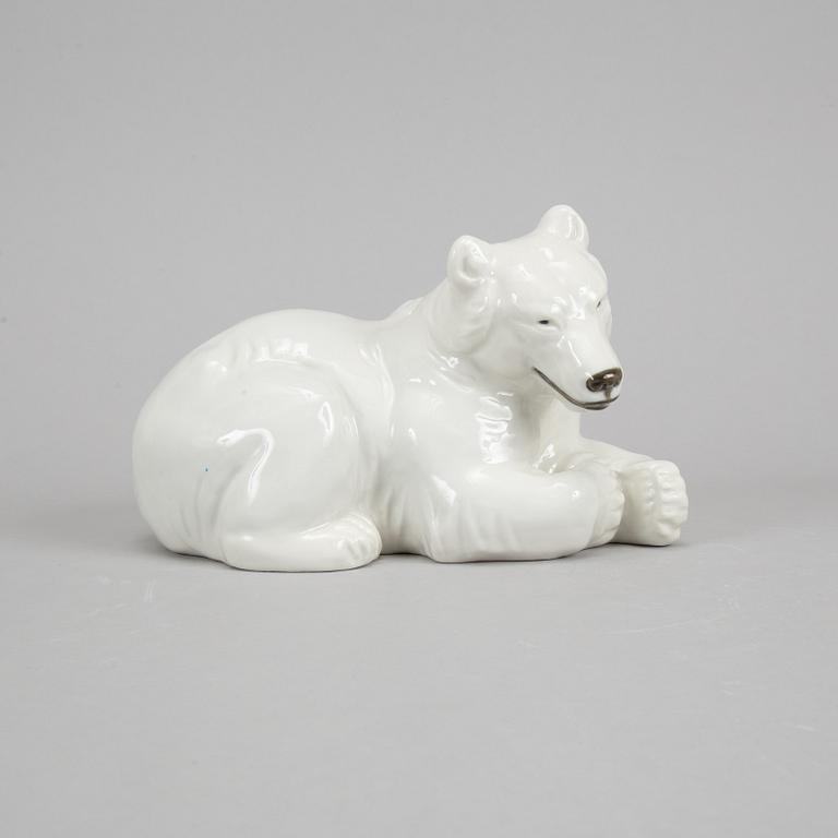 Royal Copenhagen, three porcelain polar bears, 238, 321 and 417, Denmark.