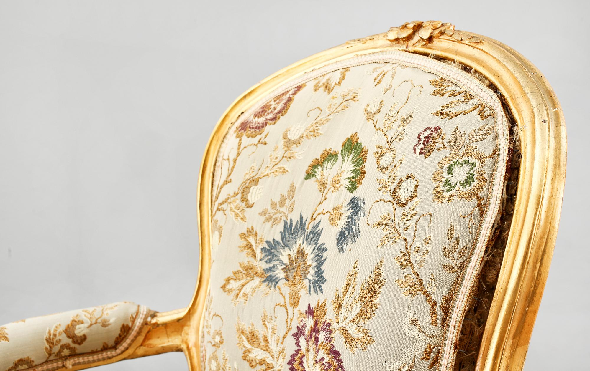 KARMSTOLAR, 2 st, Frankrike, Louis XV-stil, 1800-tal.