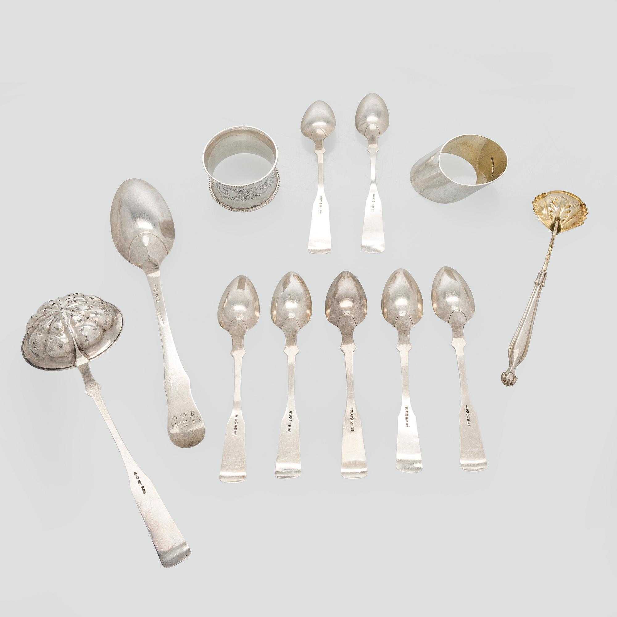 Skedar och servettringar, 12 dlr, silver, Vasa 1860-tal och Åbo 1799 -1906.