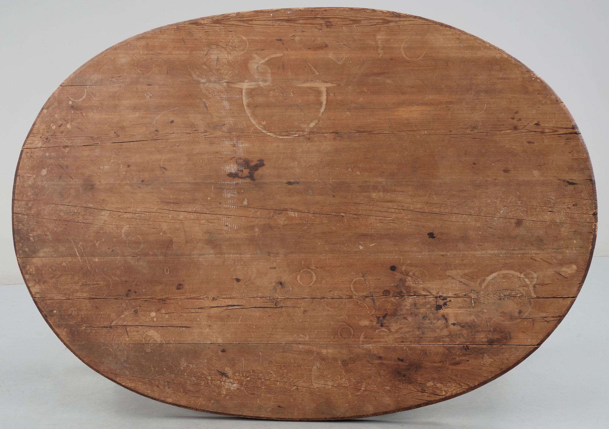 BORD, barock stil med äldre delar, 1800-tal.