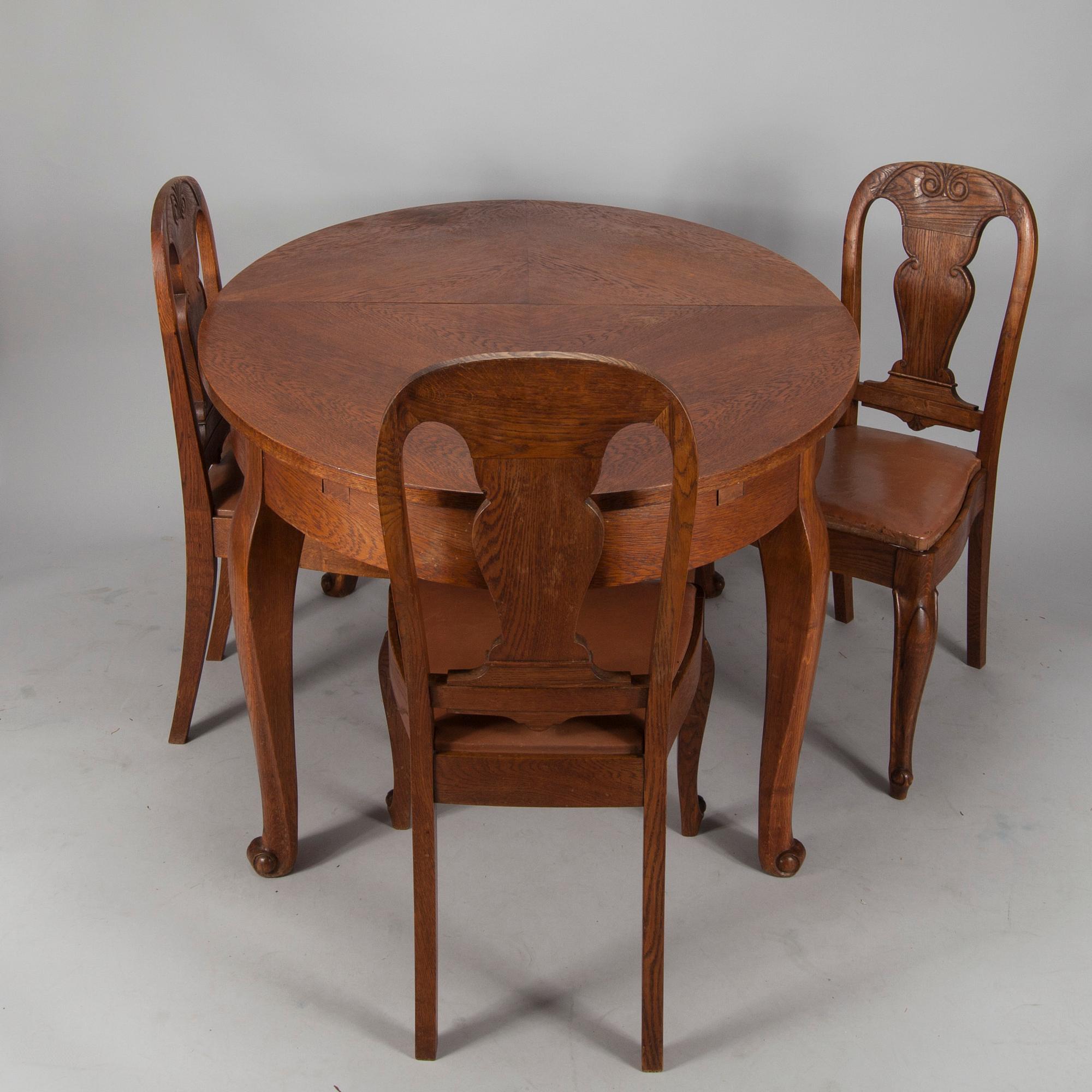 MATBORD samt STOLAR 8 st, 1930/1940-tal.