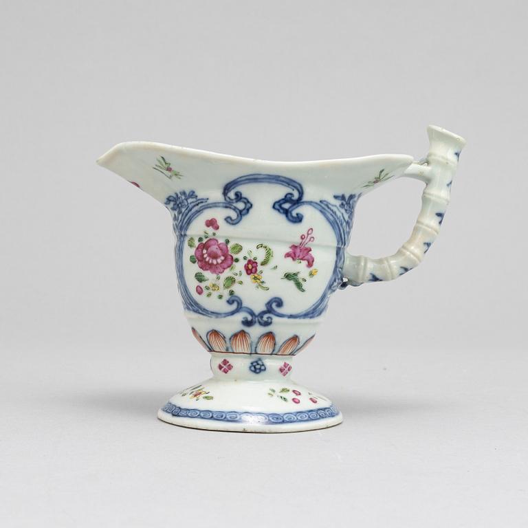 A famille rose jug, Qing dynasty Qianlog (1736-95).