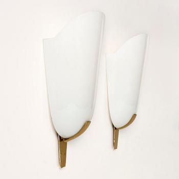 Harald Notini, a pair of wall sconces model "8495", Arvid Böhlmarks Lampfabrik, Stockholm, 1940s.