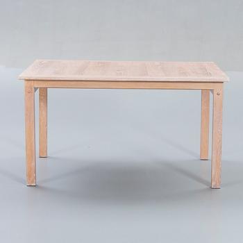 A Danish 1960s dining table and 6 chairs,