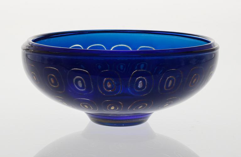 A Sven Palmqvist 'Ravenna' glass bowl, Orrefors 1956.