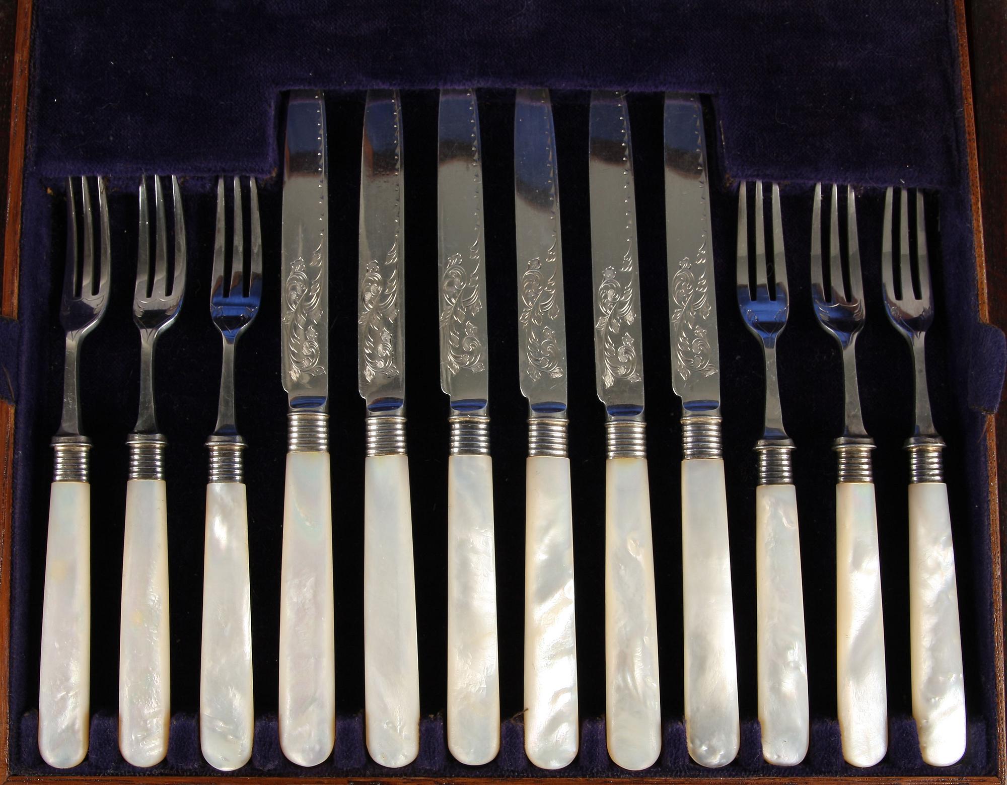BESTICKUPPSÄTTNING, 24 delar, silver, Mappin & Webb, Sheffield, England 1900-talets första hälft.
