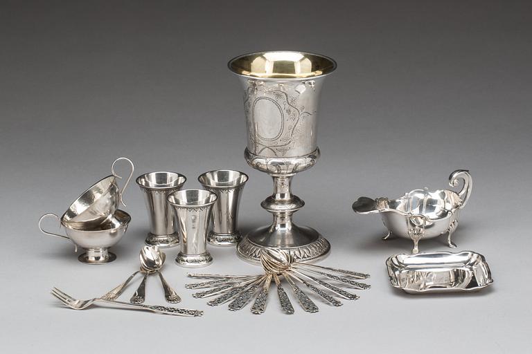PARTI SILVER, 24 st.  Bland annat CESON, Göteborg, Vikt ca 672 g.