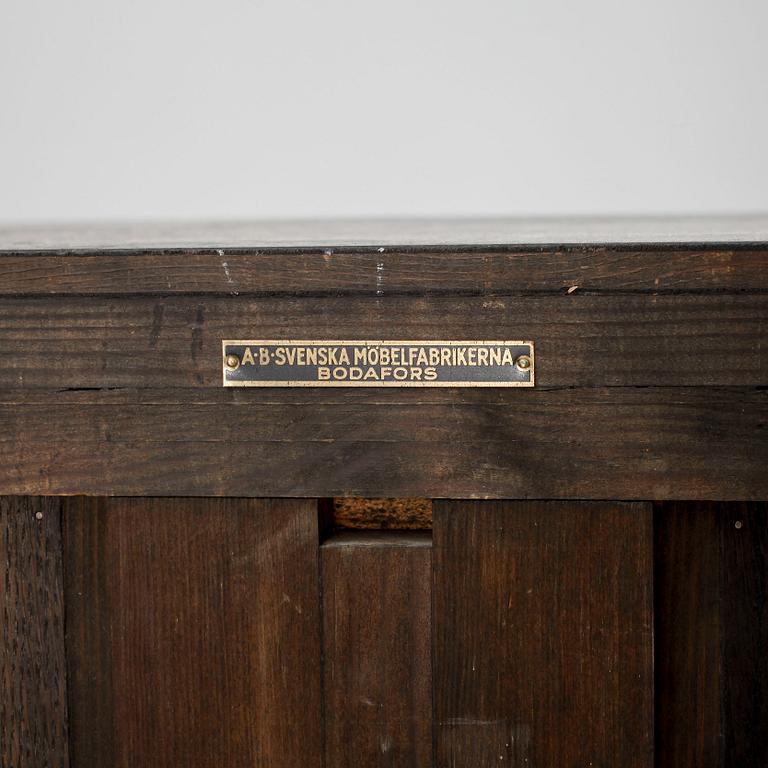 SKÅP, Axel Einar Hjorth, Svenska Möbelfabrikerna, Bodafors, 1920-tal.