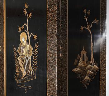 SKÅP, orientalisk stil, 1900-talets andra hälft.