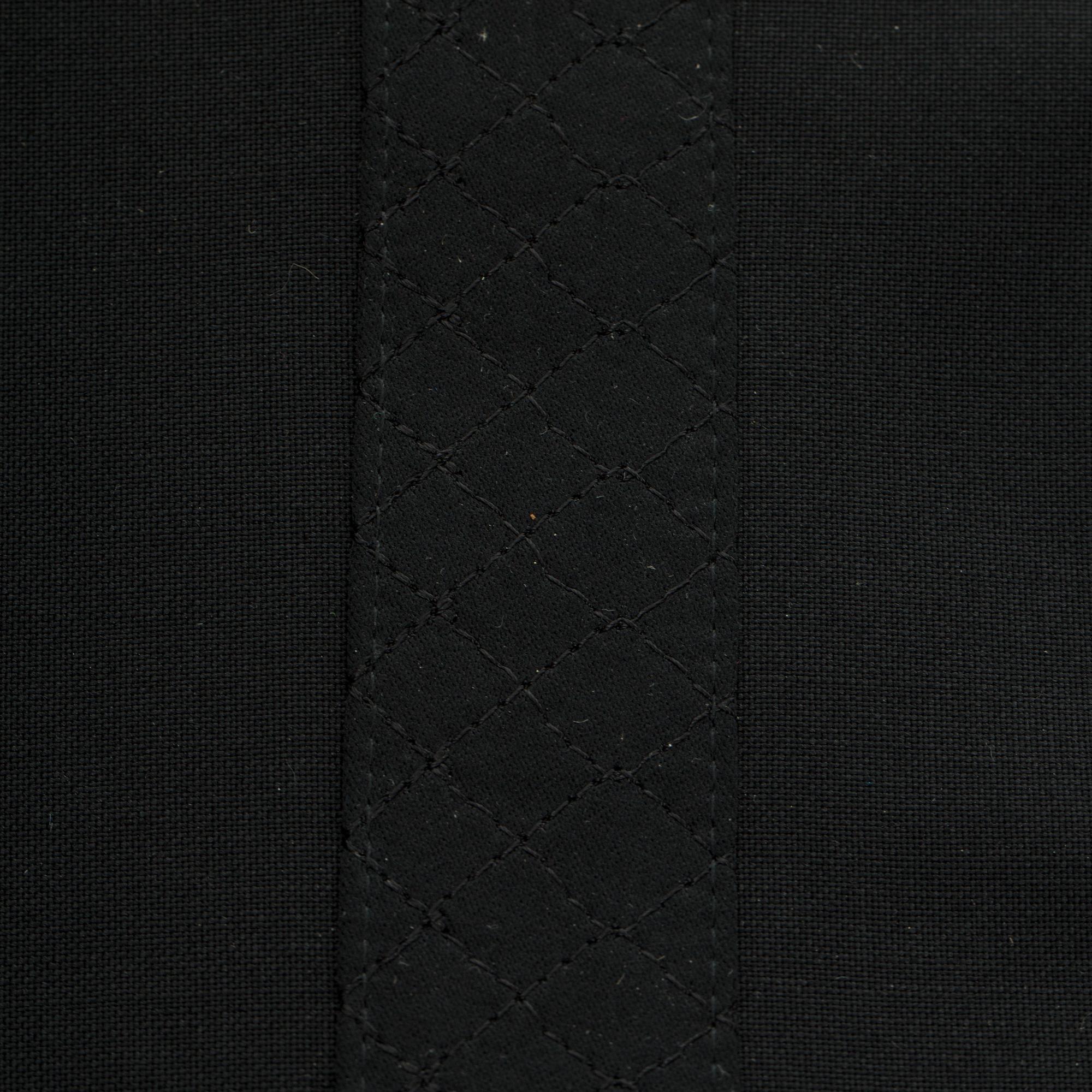 BYXOR, Burberry.