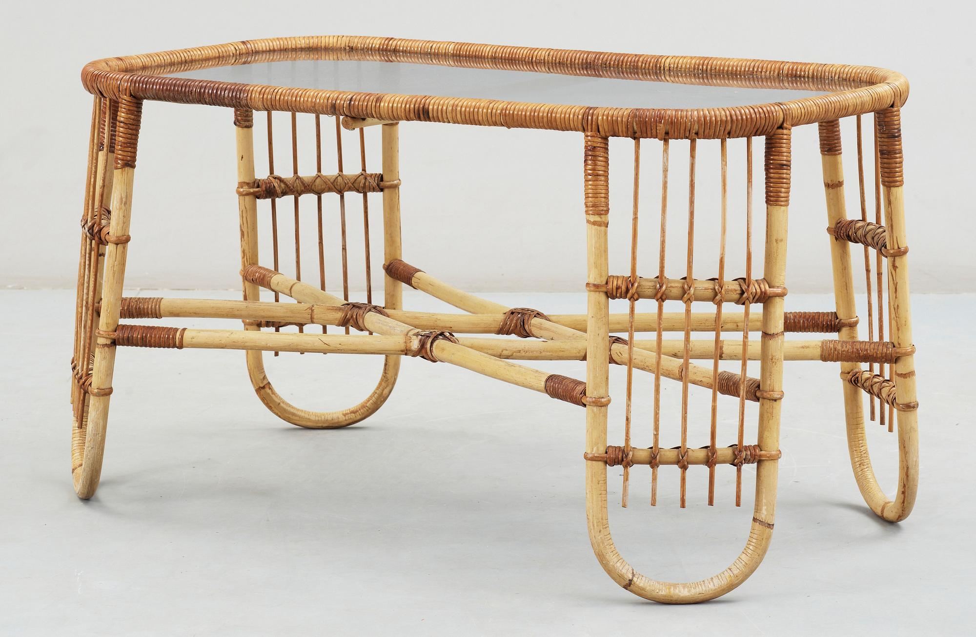 SOFFBORD, korgmöbler, 1900-tal.