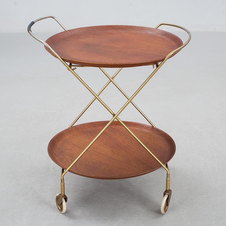 SERVERINGSVAGN. 1900-talets mitt.