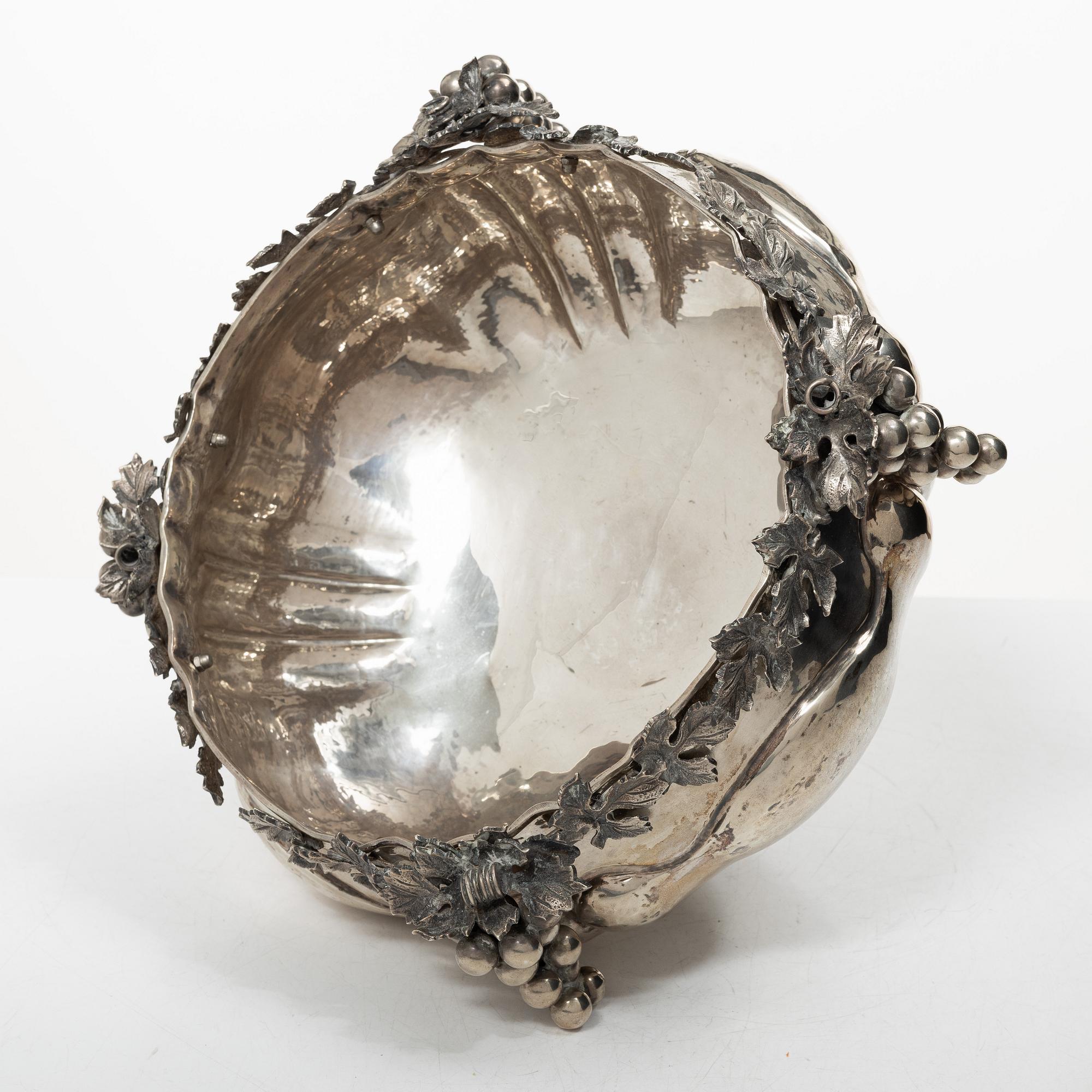 Decorative bowl / planter, silver, 20th century.