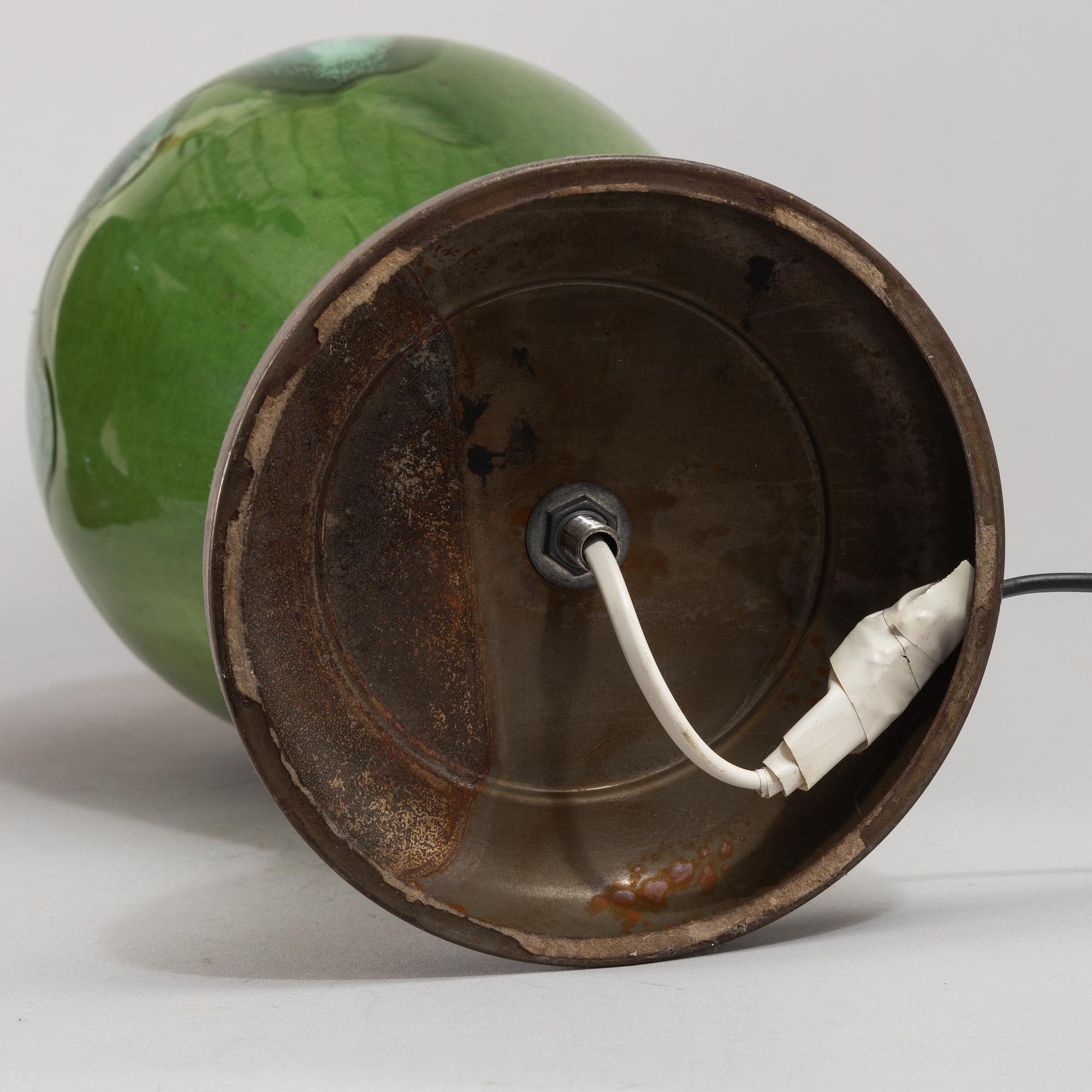 A pair of table lamps, second half of the 20th century.