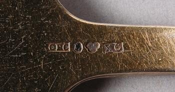 MEDICINSKEDAR, 2 st, silver, Birmingham 1881 samt CF Carlman 1900.