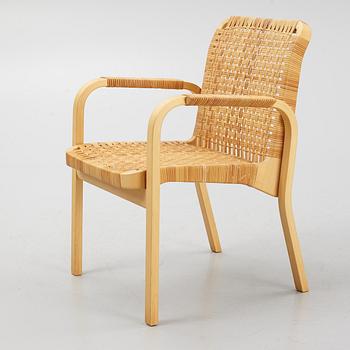 Alvar Aalto, a model 45 armchair, Artek, late 20the century.