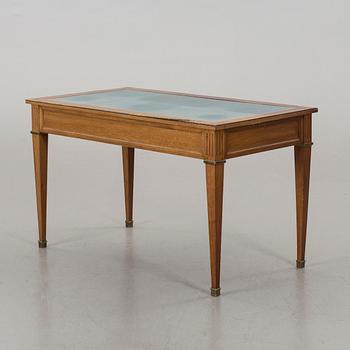 SKRIVBORD med stol England 1900-tal.