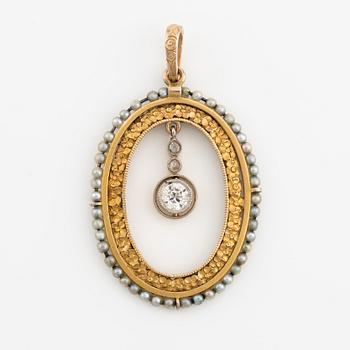 Pendant with old-cut and rose-cut diamonds and pearls, 14K gold.