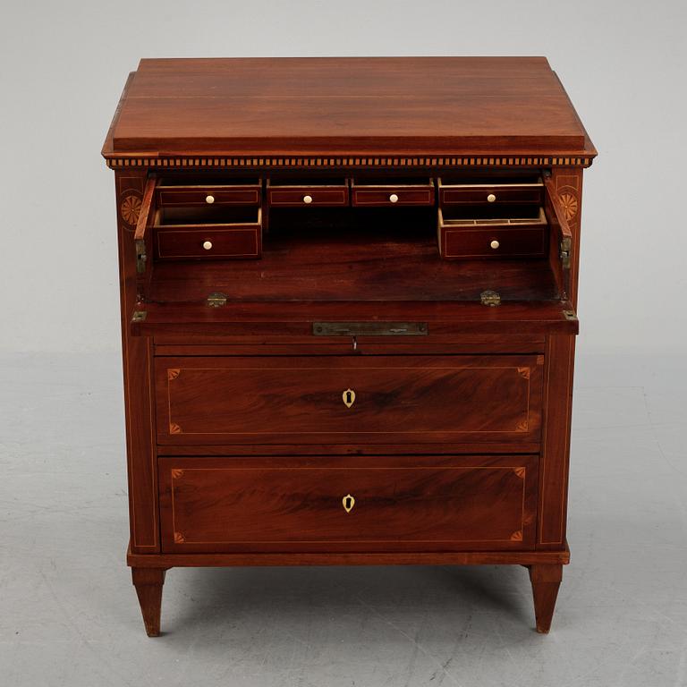 Magnus Samuel Kihlander (verksam 1801-1821), Skrivbyrå, 1800-talets första hälft.