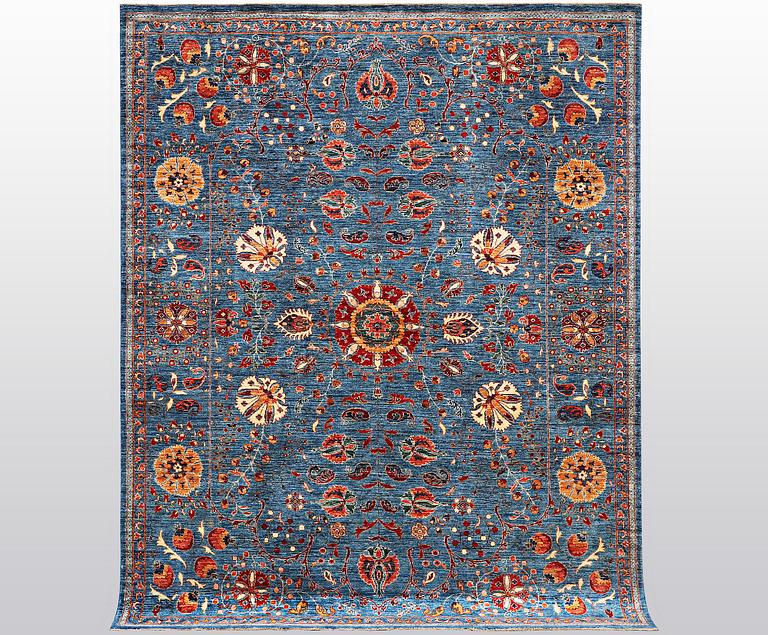 A carpet, Zeigler design, ca 312 x 254 cm.