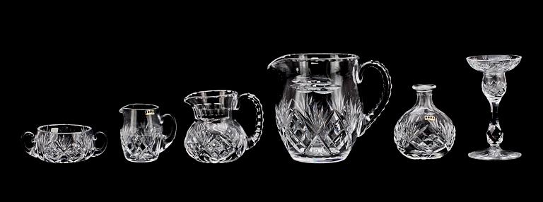 SERVISDELAR, 34 st, glas, "Bror", delvis Boda, 1900-tal.