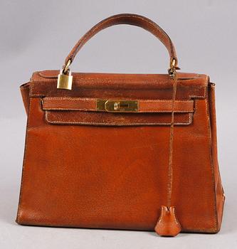 HANDVÄSKA, läder, "Kelly", Hermès Paris, Frankrike.