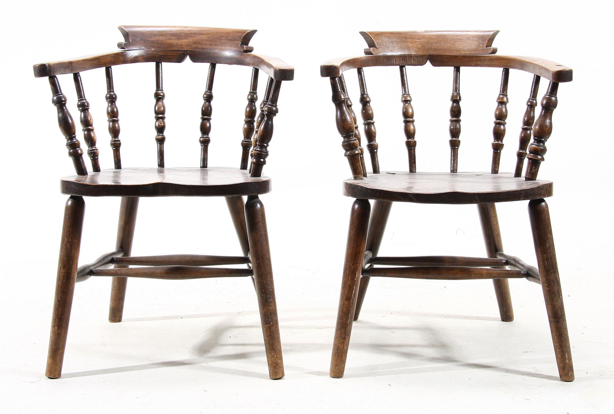 STOLAR ett par. Windsormodell. England 1800-tal.