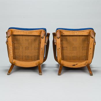 Einari Kyöstilä, karmstolar, ett par, Oy Stockmann Ab, Kervo Snickerifabrik, 1940-tal.