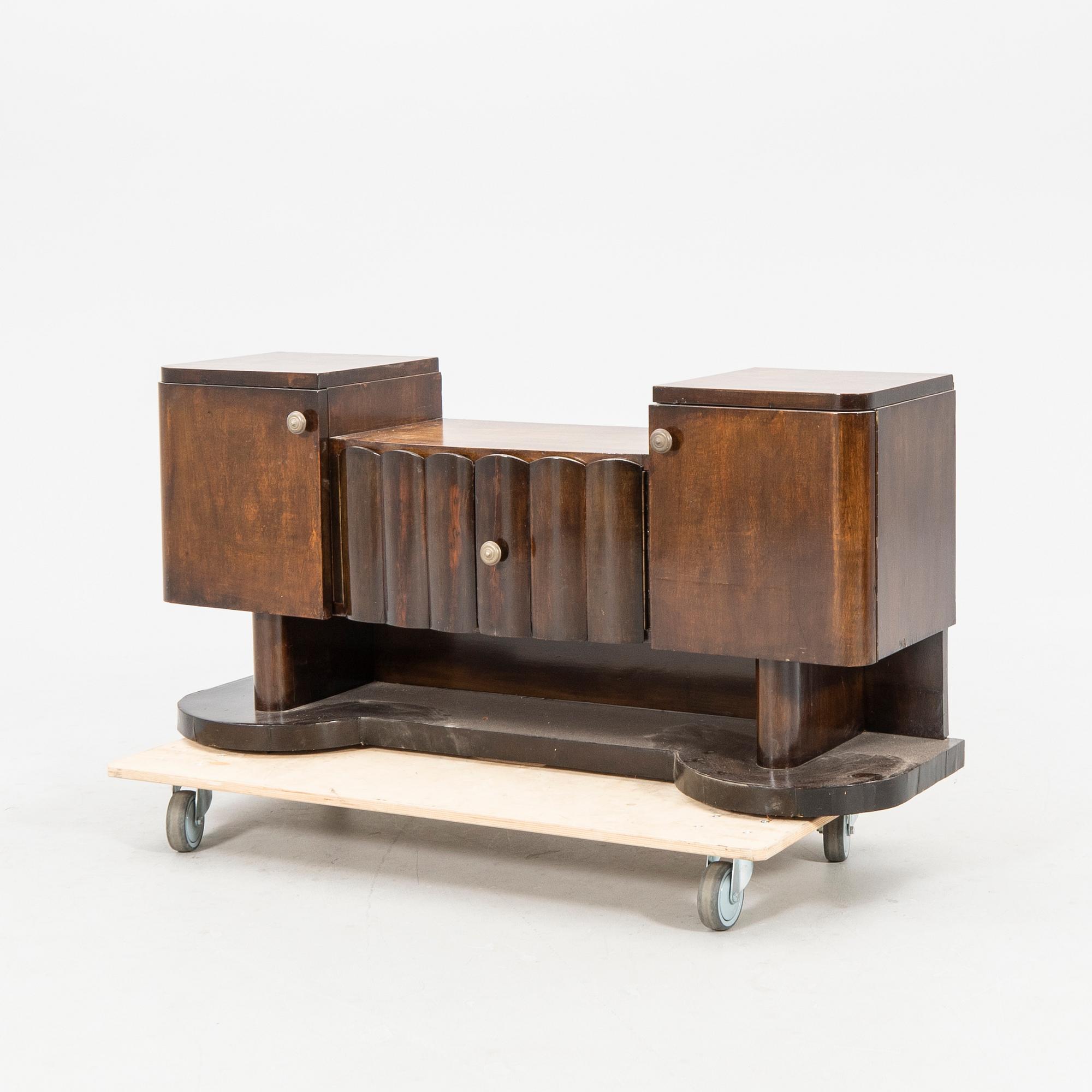 Sideboard Art deco 1900-talets första hälft.