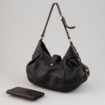 Louis Vuitton, a 'Mahina Lunar PM' leather handbag and wallet, 2008-09.