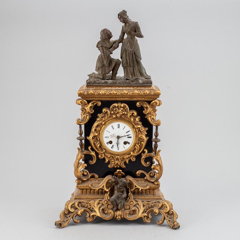 A neorenaissance gilt bronze mantel clock, second half of the 19th century.