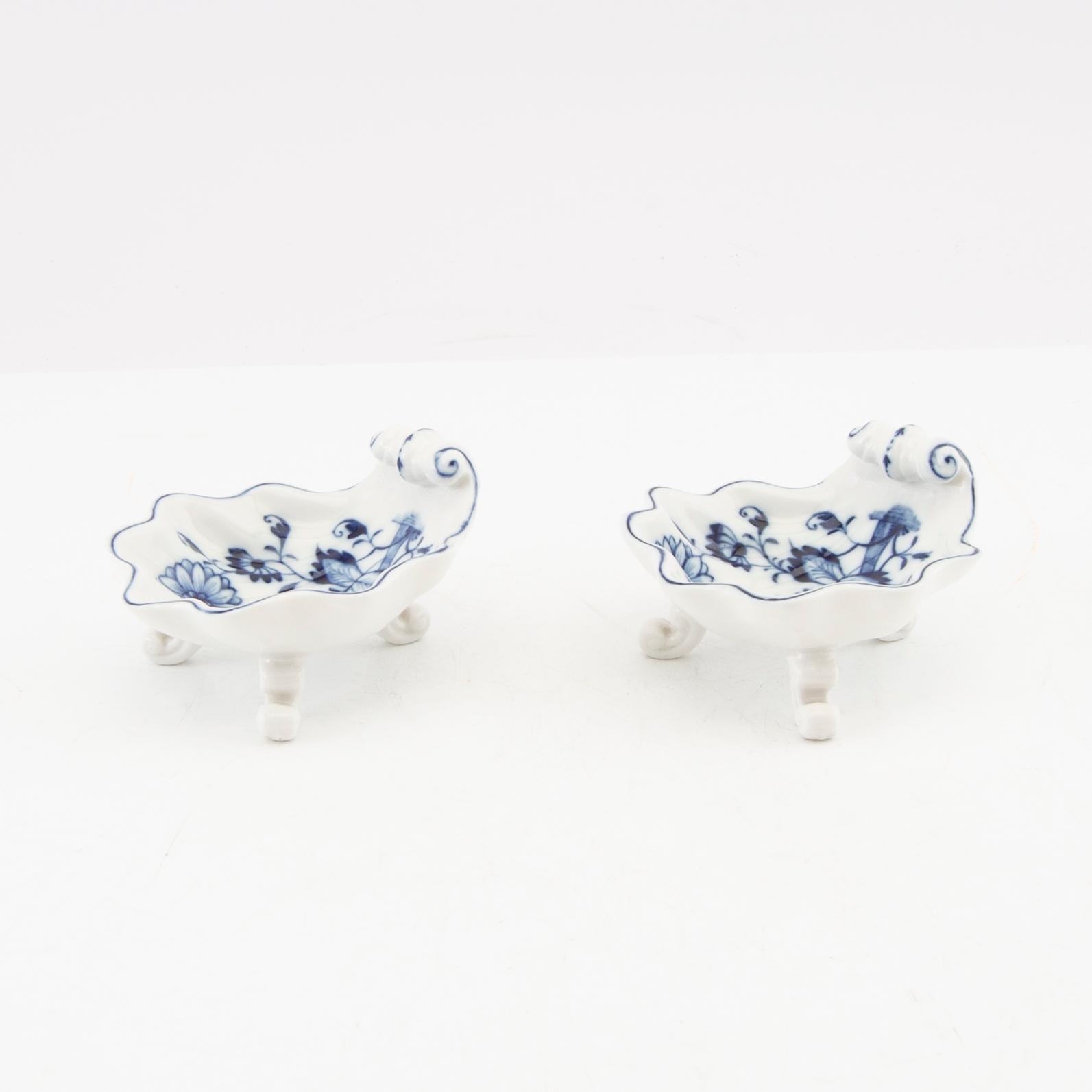 Service 21 pcs Meissen porcelain, first half of the 20th century.