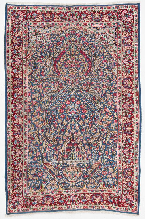 Carpet, Kirman, approx. 300 x 195 cm.