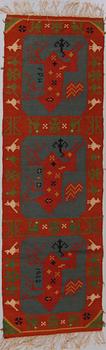 VÄVNAD, Skåne, monogramsignerad F.P.W. och daterad 1932, 180 x 55 cm.