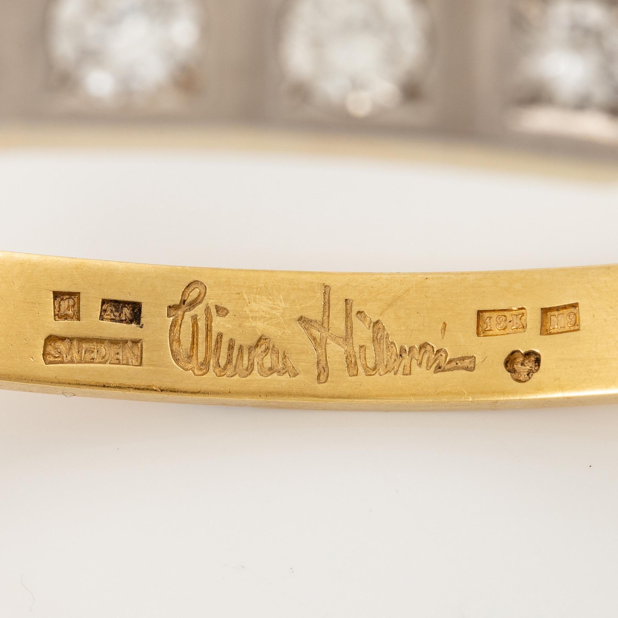 Wiwen Nilsson, Wiwen Nilsson, a bracelet, 18K gold with round brilliant-cut diamonds, Lund 1962.