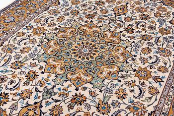 A Najafabad carpet, c. 350 x 237 cm.