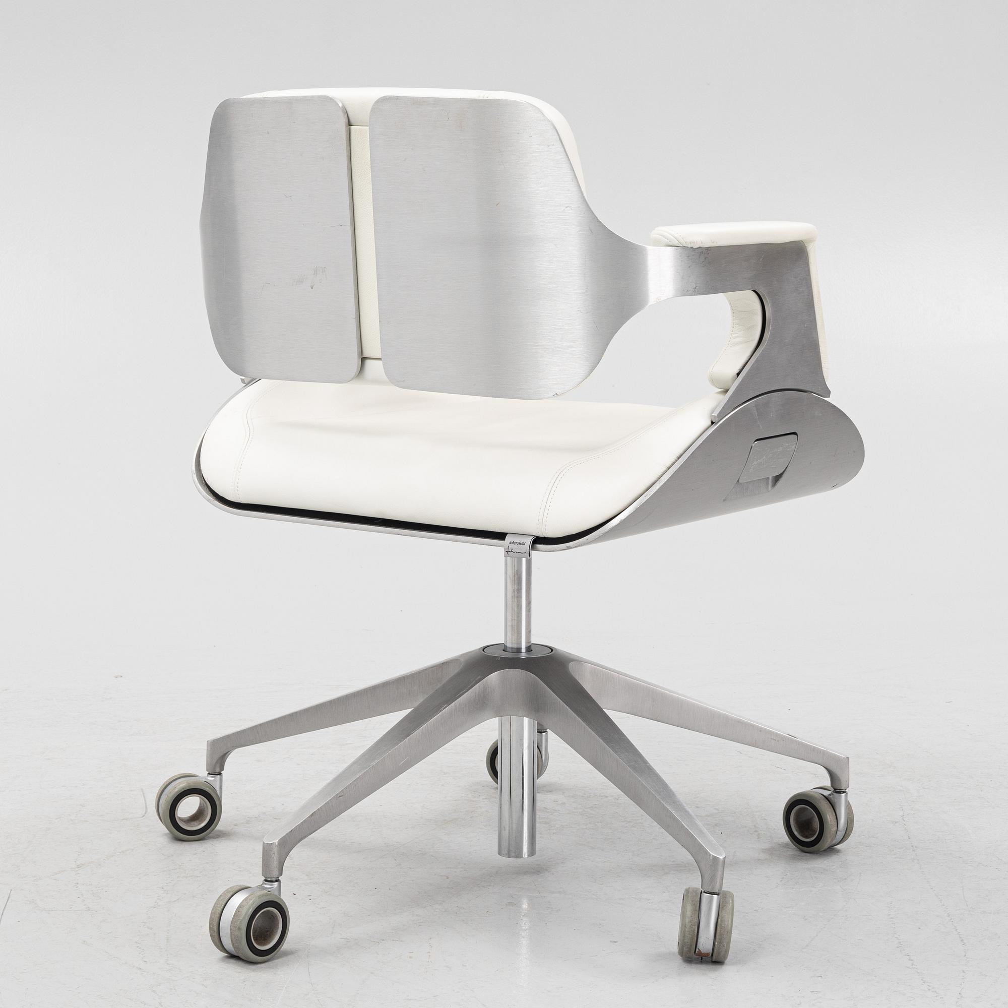 Hadi Teherani, a 'Silver 162S' desk chair, Interstuhl, Germany.