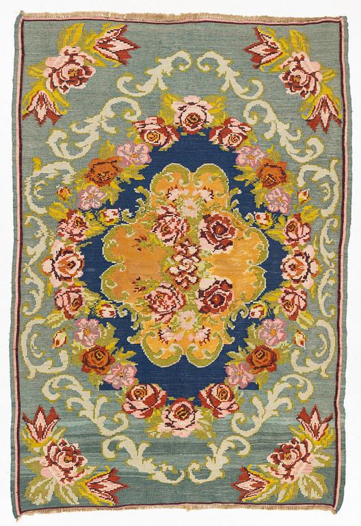 A Bessarabian kilim rug, c. 240 x 165 cm.