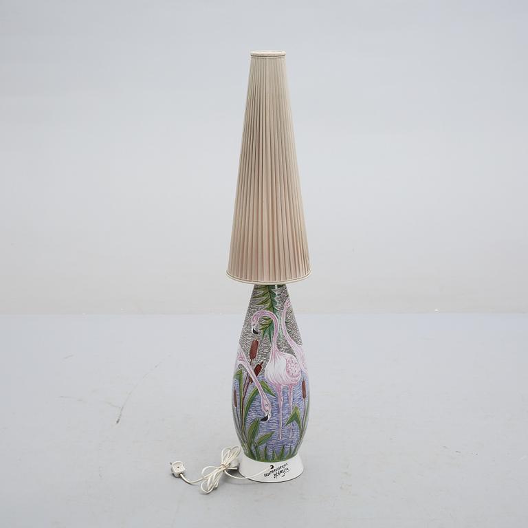 BORDSLAMPA, keramik, Klosterkeramik, 1900-talets andra hälft.