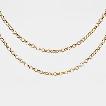 A necklace, late 19th century.