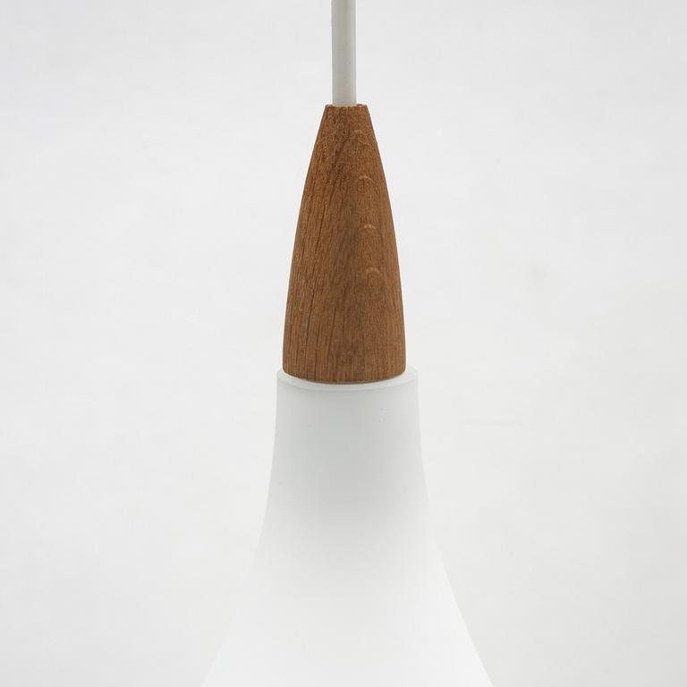 Uno & Östen Kristiansson, a large glass and oak, ceiling light, Luxus, Vittsjö.