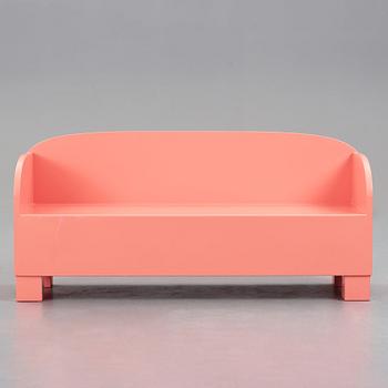 Marie-Louise Ekman, a bench/sofa, executed for the Marie-Louise Ekman exhibition at Moderna Museet, Stockholm 2017.