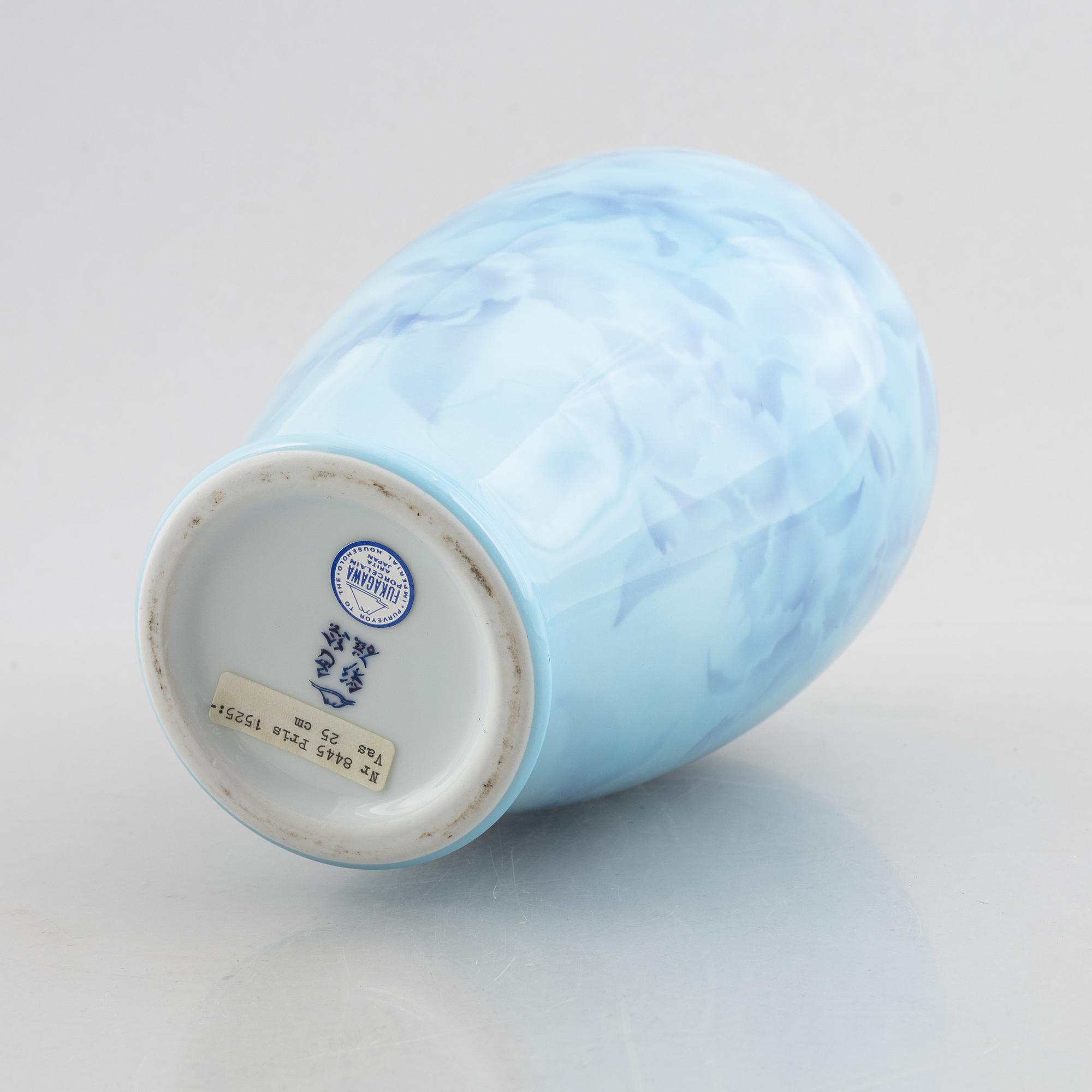 A porcelain vase, Fukagawa Porcelain Manufacturing Company, Japan, second half of the 20th century.