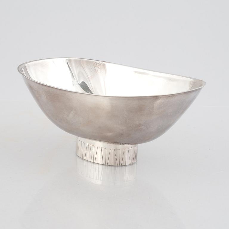 A mid-20th Century sterling silver bowl, Swedish import mark.