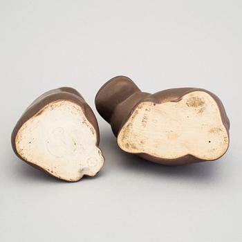 STIG LINDBERG, a lot of five stoneware figurines, Gustavsberg 1940/60s.