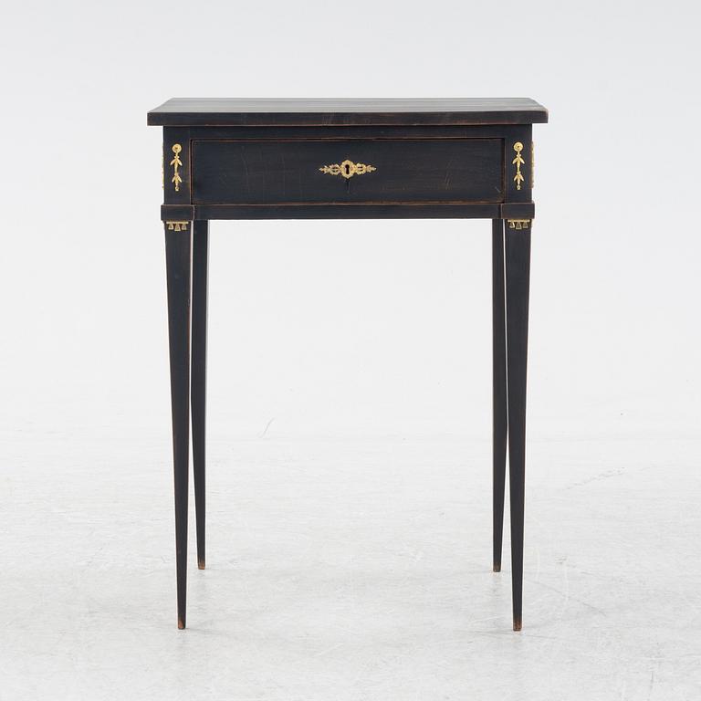 Sybord, sengustaviansk stil, sent 1800-tal.