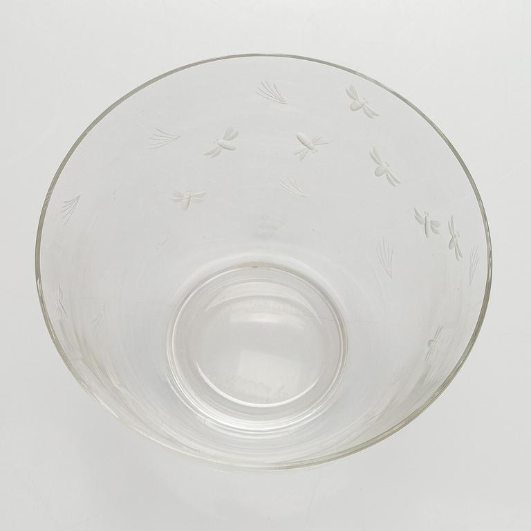 Arttu Brummer, A glass bowl signed  A. Brummer -35 Oy Riihimäki.