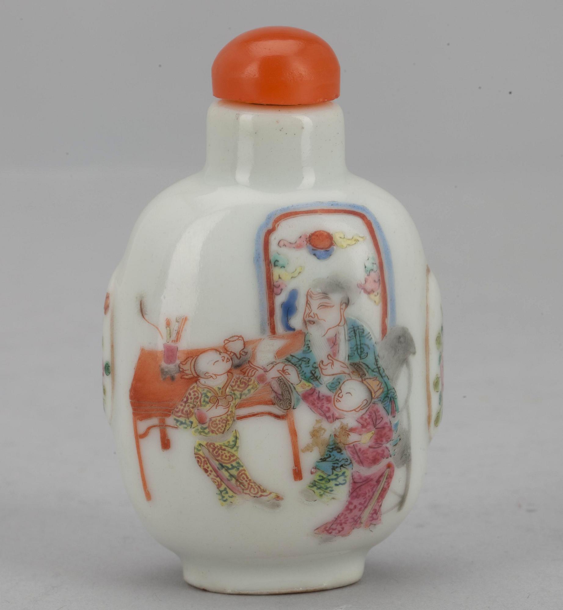 SNUSFLASKA, porslin, Kina 1800-talets slut.