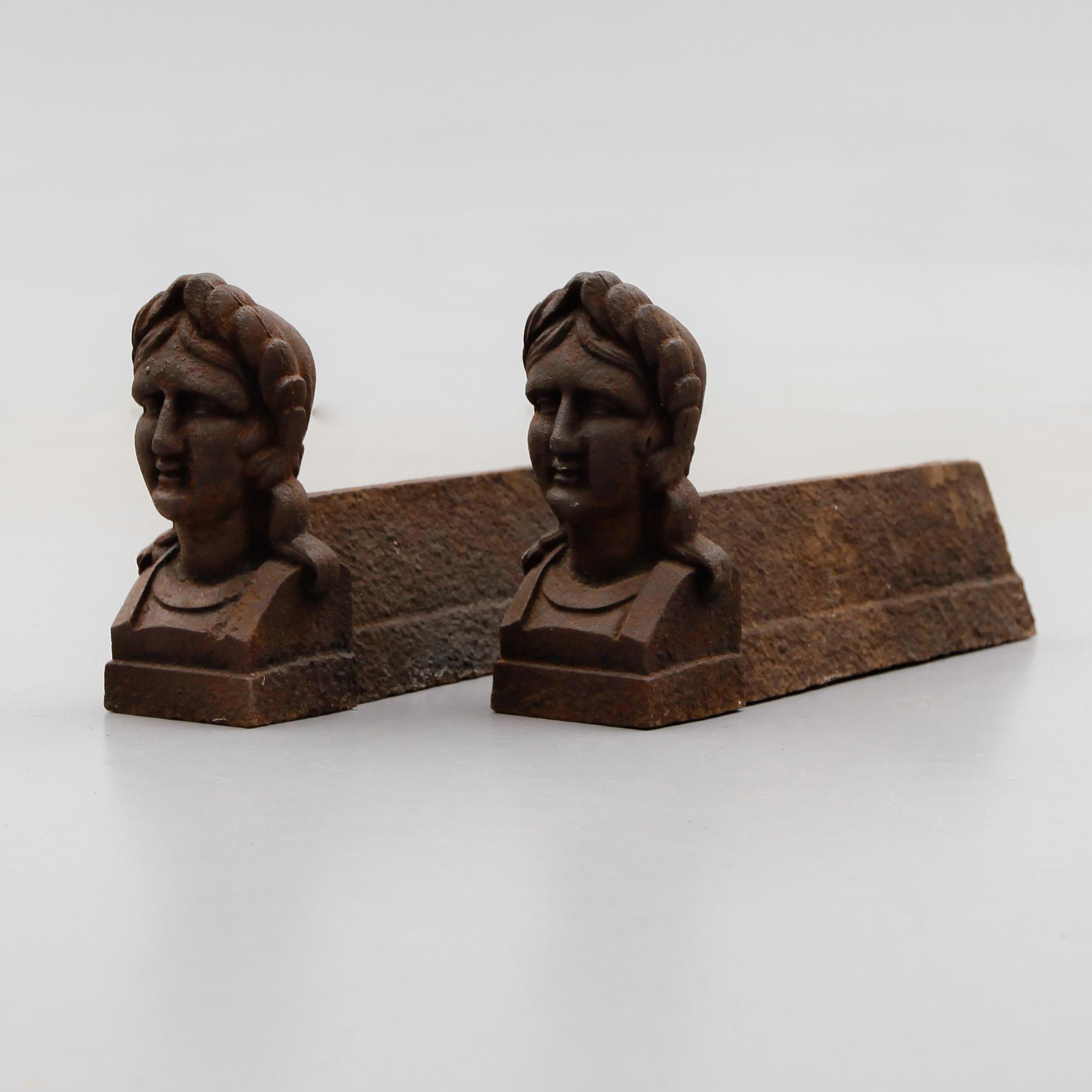 ELDHUNDAR, 1 par, järn, 1900-talets första hälft.