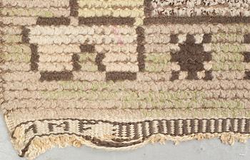 Märta Måås-Fjetterström, a carpet, "Eken", knotted pile, ca 309 x 205-209 cm, signed MMF.